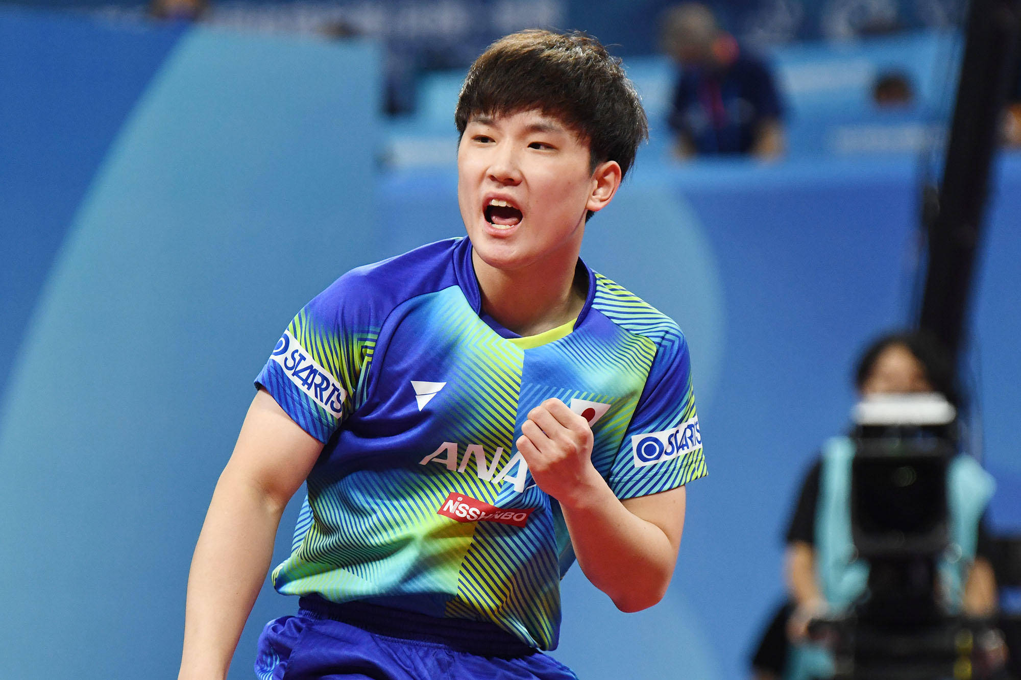 拭目以待 拭目以待